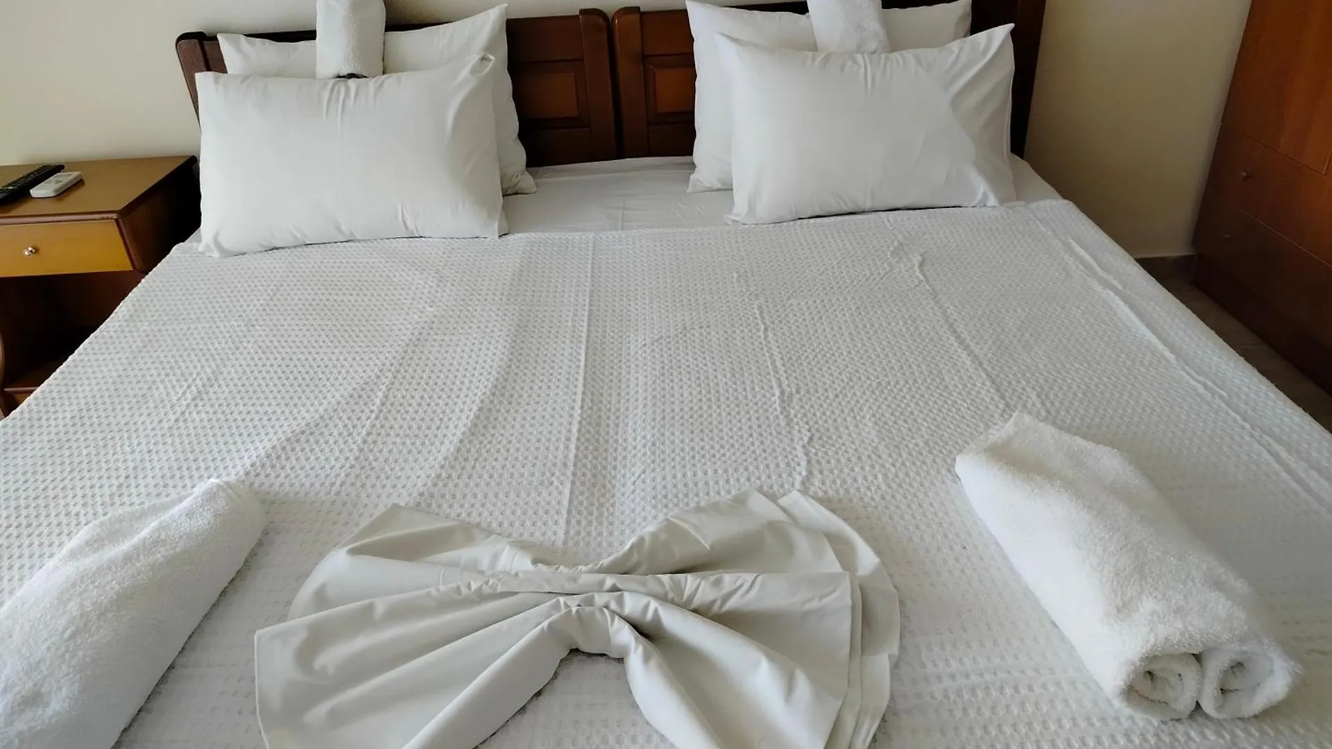Eirini'S Hause Apart otel Nea Moudania 0*,  Yunanistan